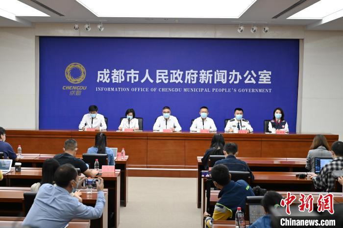 （抗擊新冠肺炎）成都1.48萬家企業(yè)閉環(huán)管理、連續(xù)生產(chǎn)工業(yè)企業(yè)復工率達到65%