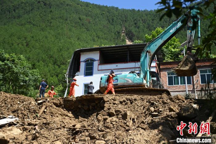 重慶19個(gè)區(qū)縣310個(gè)鄉(xiāng)鎮(zhèn)（街道）遭受洪澇、地質(zhì)災(zāi)害
