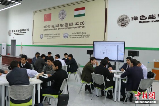 2023年4月，位于杜尚別的塔吉克斯坦魯班工坊課堂。張碩 攝