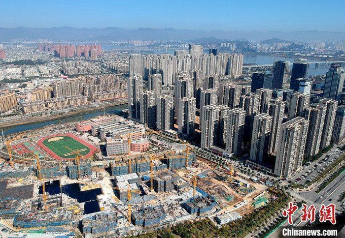 資料圖：航拍一處新建住宅。 <a target='_blank' href='/'><p  align=