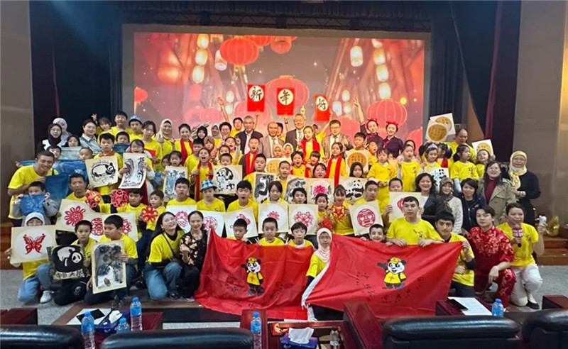 圖為2023“中華文化大樂園—埃及開羅營”閉幕式活動現(xiàn)場。主辦方供圖