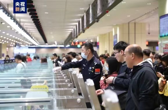 灣區(qū)速評丨多項數(shù)據(jù)破紀(jì)錄 人才何以在灣區(qū)成潮？