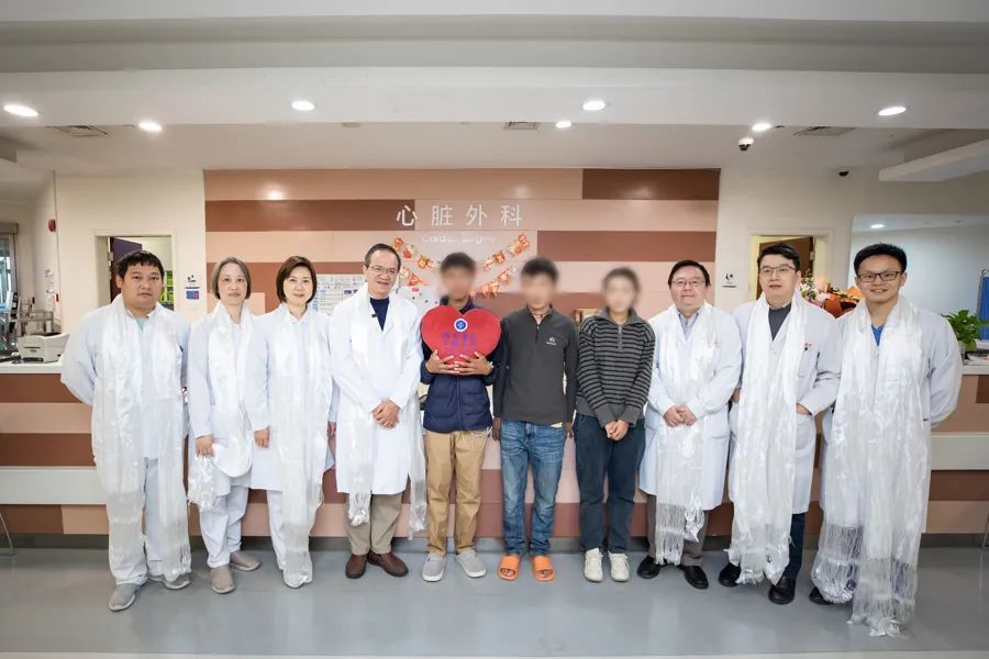 17歲少年咳嗽發(fā)熱15天，找不到感染原因！一查心臟更嚇人！上海醫(yī)生出手→