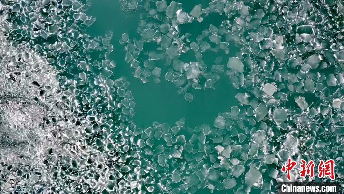 青海：6723名河湖長、15980名管護(hù)員守護(hù)“中華水塔”