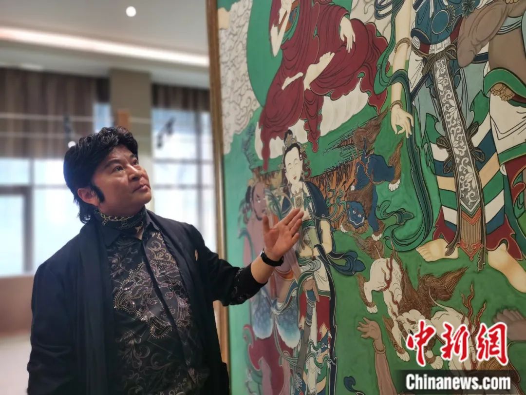 國(guó)家一級(jí)美術(shù)師劉觖。張?zhí)砀?攝