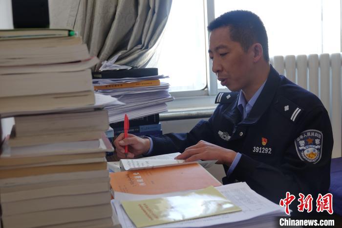 邊境民警張思祖:放棄讀博守邊關(guān)十年戍邊苦亦甜